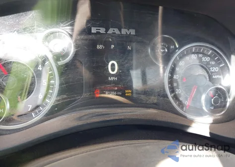 2021 Ram 2500 Tradesman 4X4 6'4 Box z USA, uszkodzony, nr VIN 3C6UR5CJ3MG534787